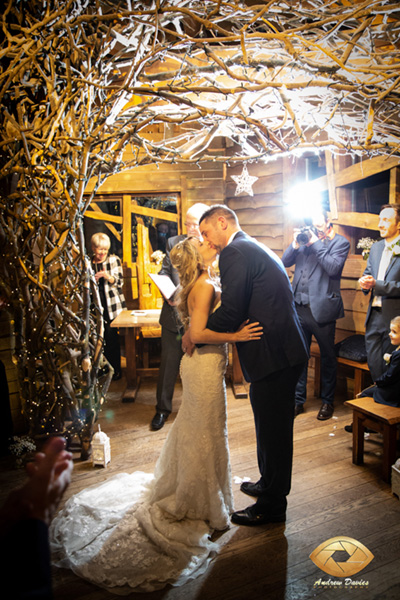 alnwick treehouse wedding photo