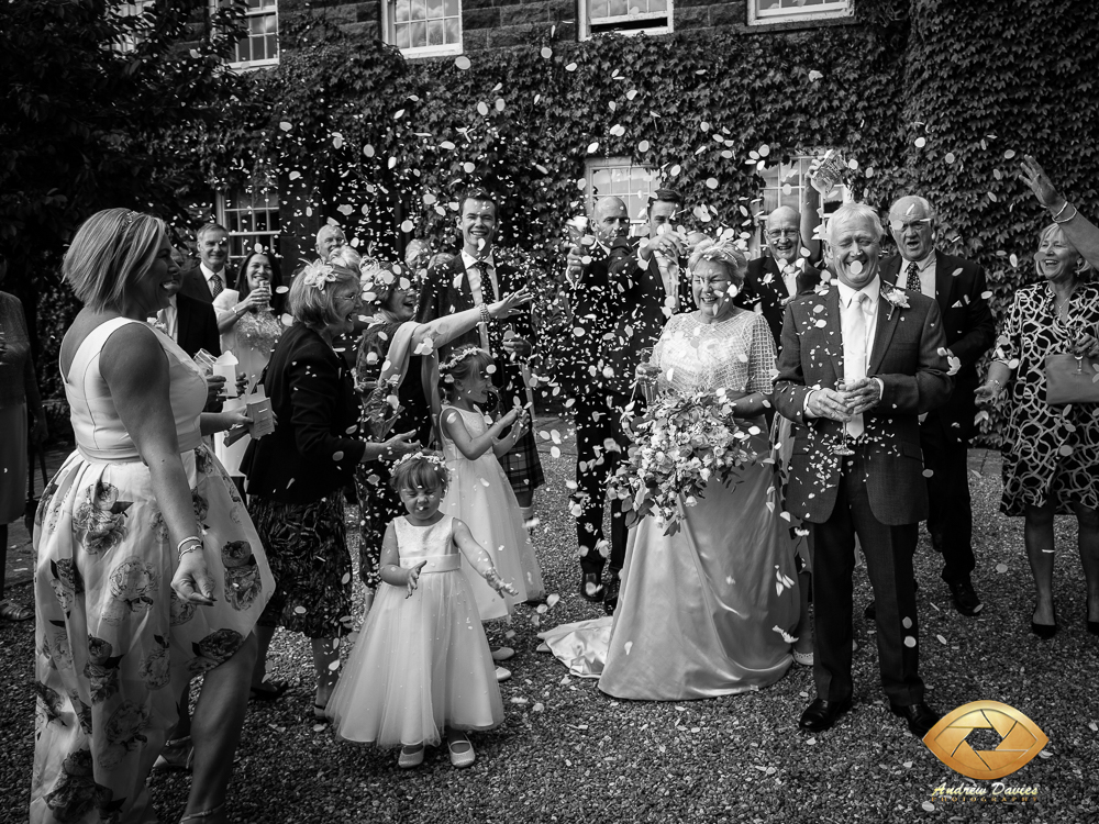laskill country house wedding photographers photo confetti