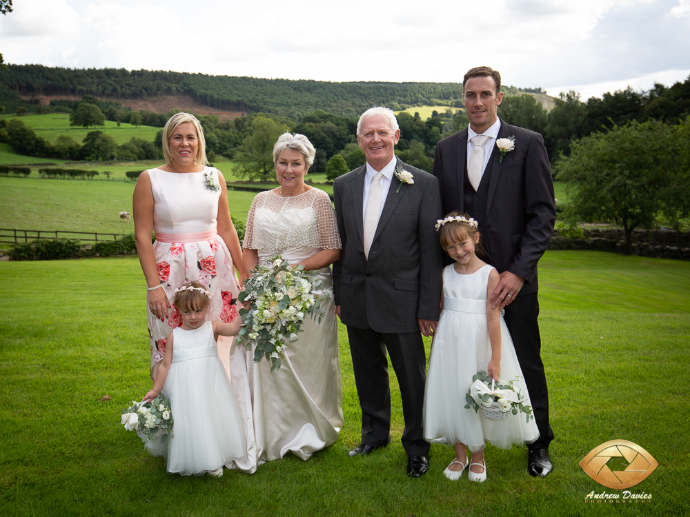 laskill country house wedding photographers photo family photo