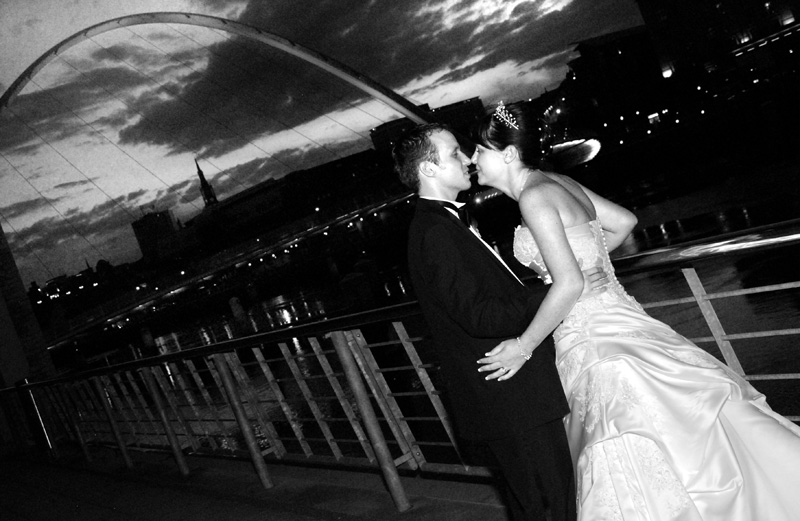 quayside newcastle gateshead wedding photographer photos